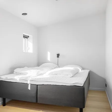 Holiday home 6 Bedroom Cozy In *