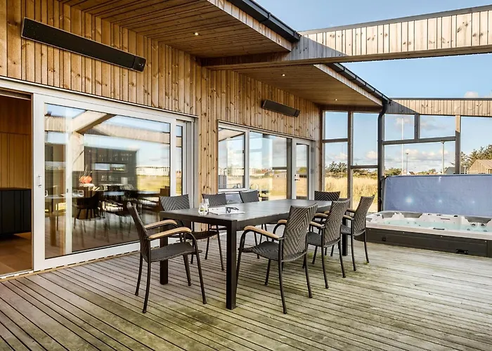Ferienhaus 6 Bedroom Cozy In Løkken